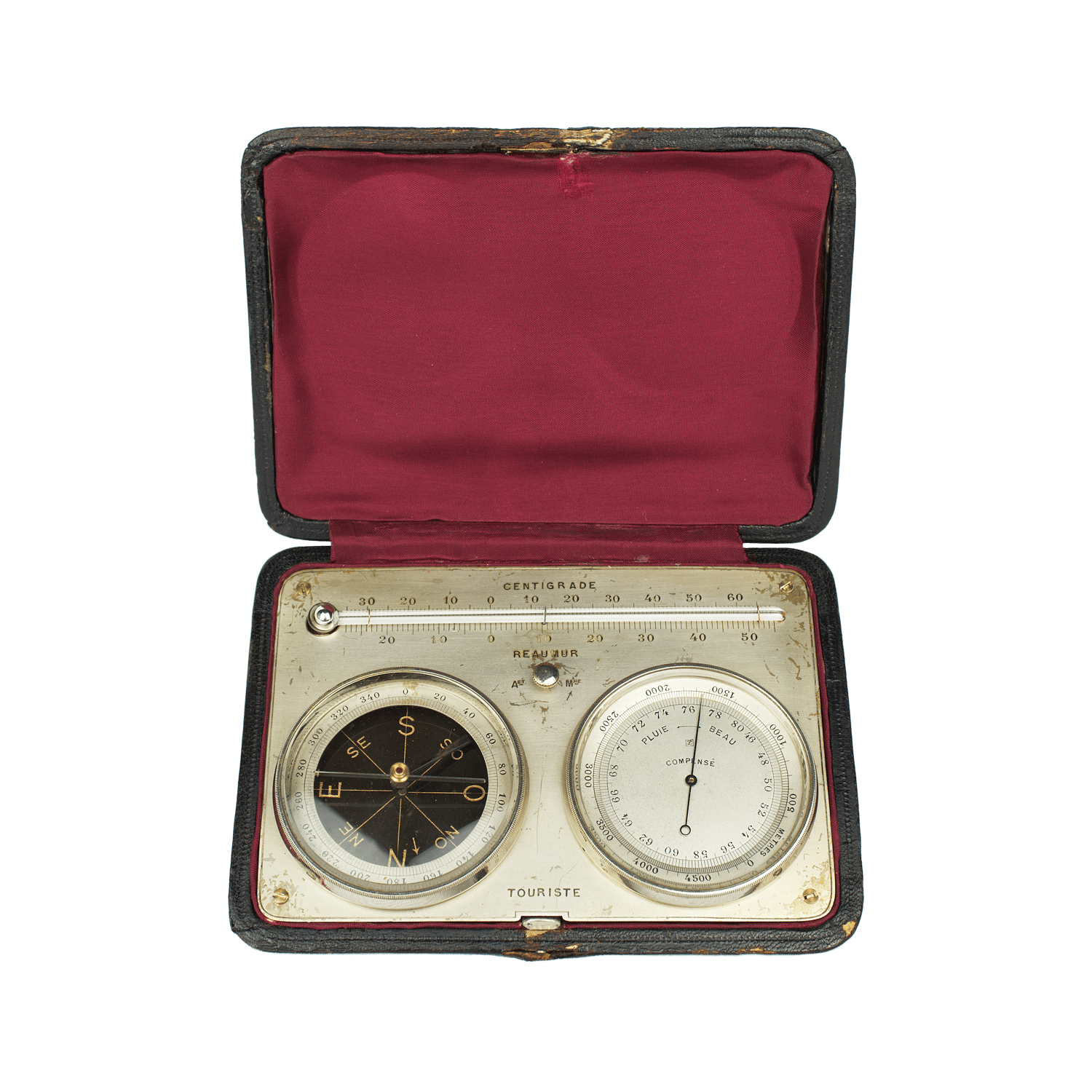 Tourist set featuring an orographic barometer