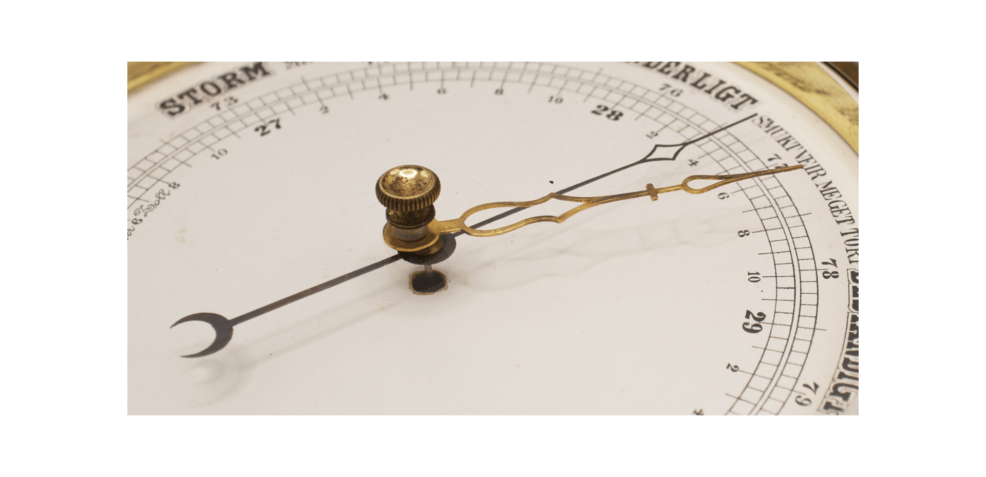 Very early oak case aneroid barometer