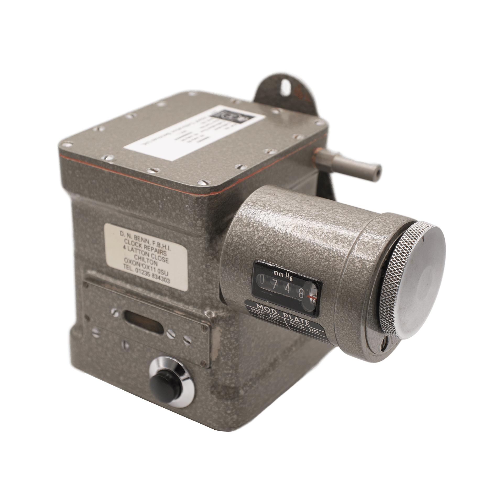 Electro-mechanical precision aneroid barometer