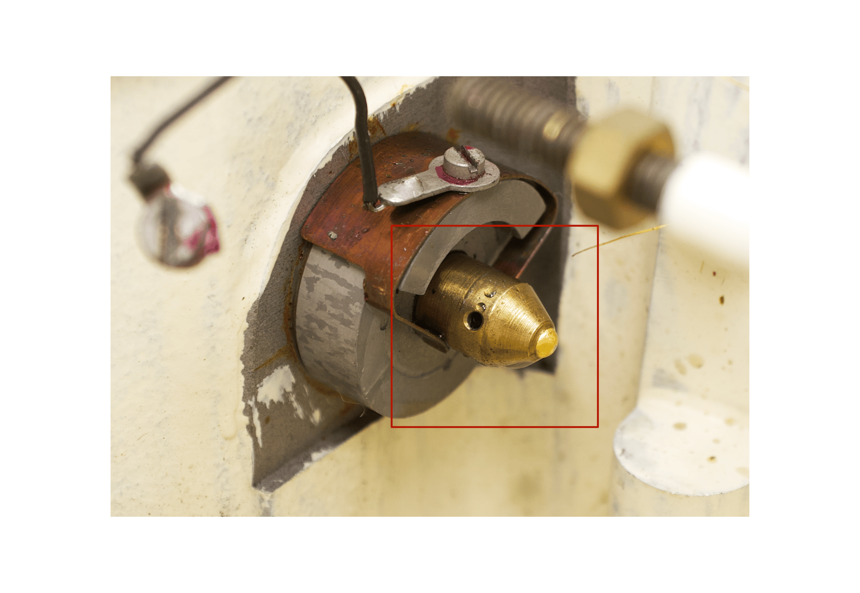 Servo-Operated Precision Aneroid Barometer