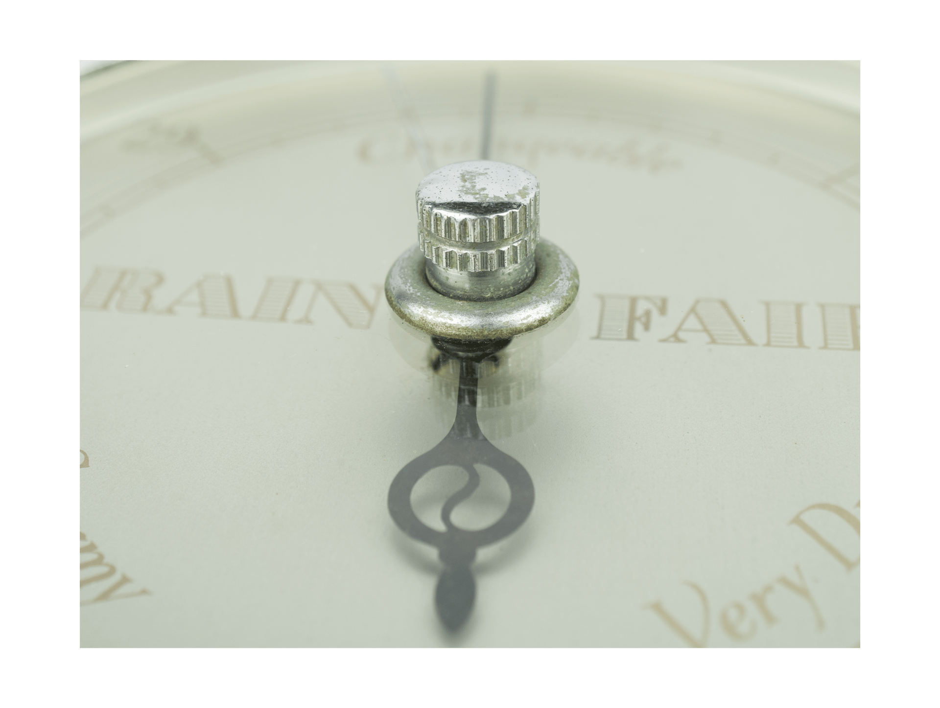 Chinoiserie barometer