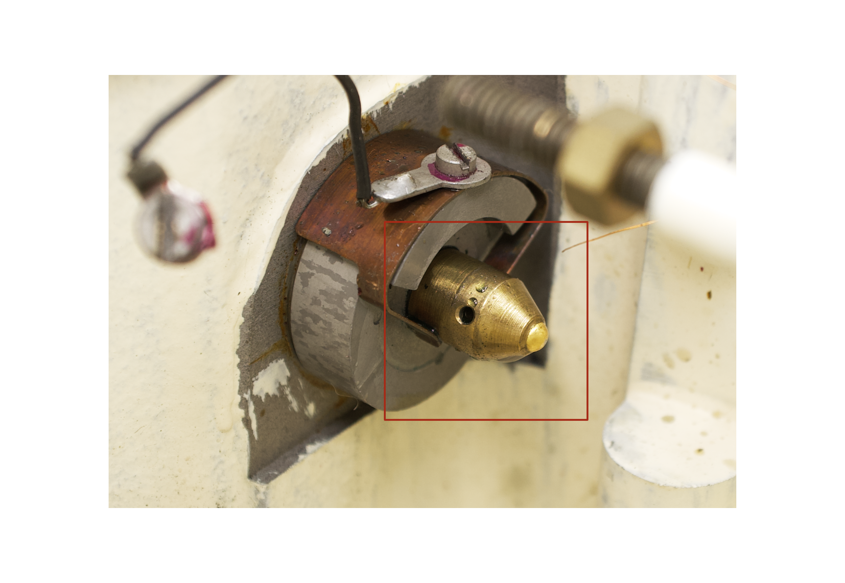 Servo-Operated Precision Aneroid Barometer