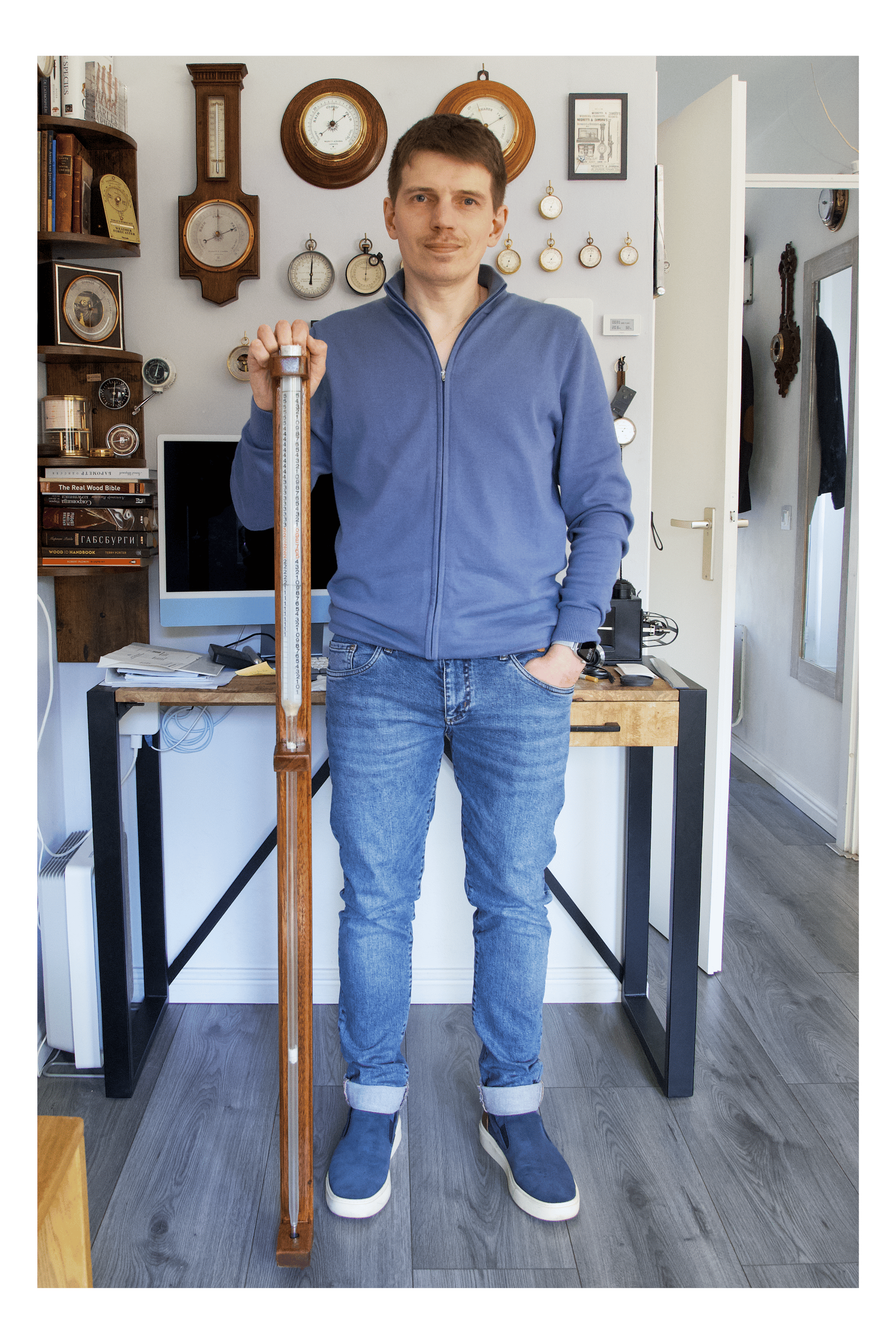 Gunpowder thermometer