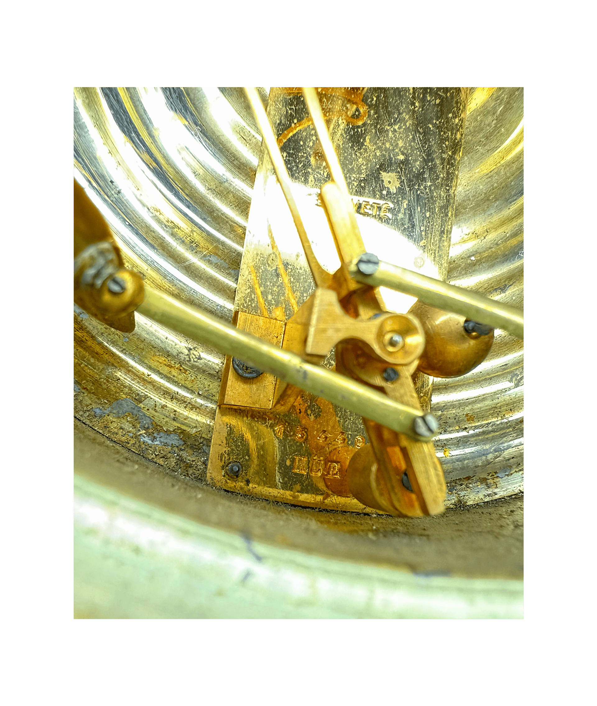 Hunting Bourdon Barometer