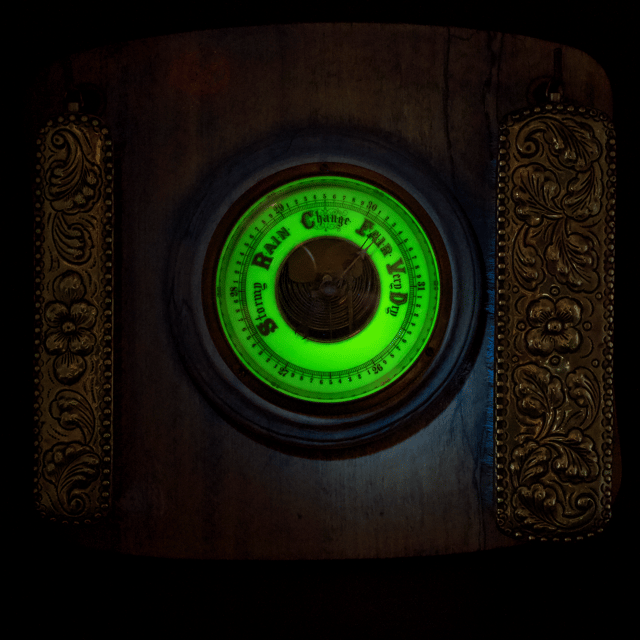 Hallway barometer thumbnail 6