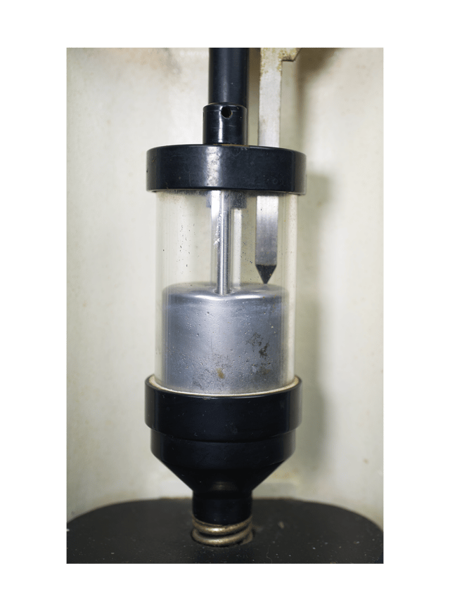 Lambrecht’s Standard Mercury Barometer thumbnail 3