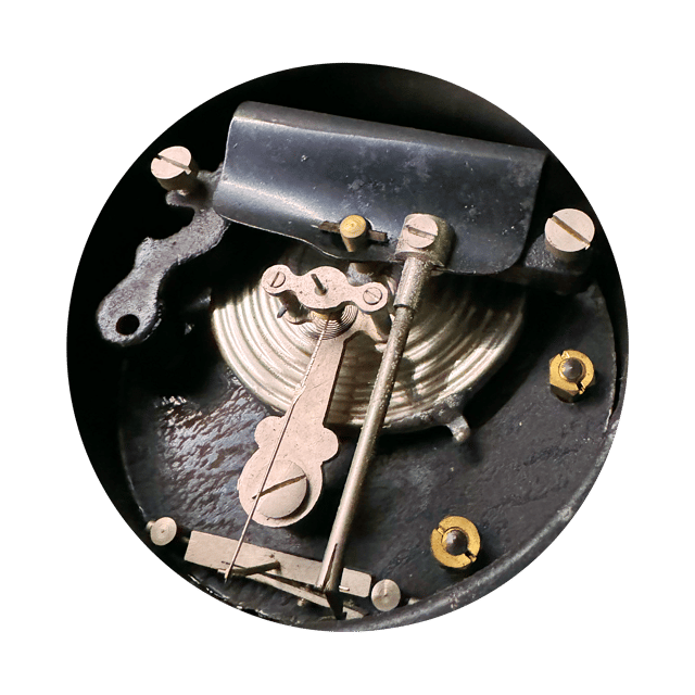 Neo-Gothic solid oak barometer thumbnail 8