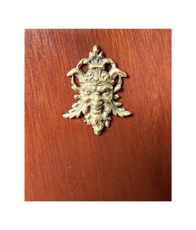 Mascaron barometer thumbnail 4