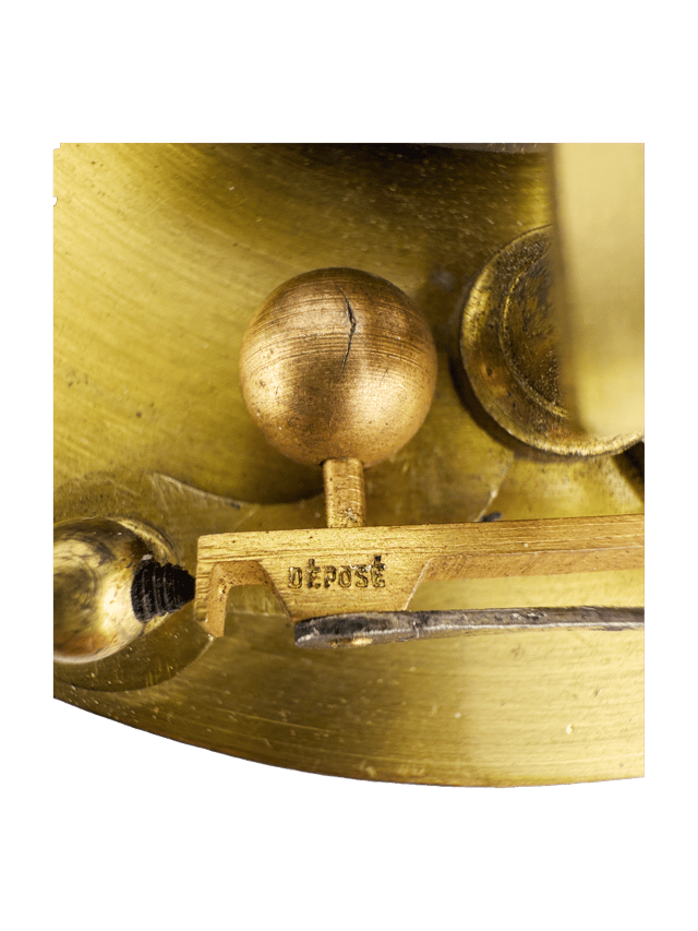 Hanging brass-cased barometer thumbnail 10