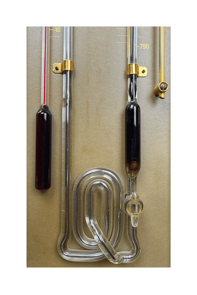 Two-Liquid Mercury Barometer thumbnail 5