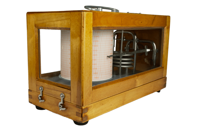 Birchwood-Cased Soviet Barograph thumbnail 2