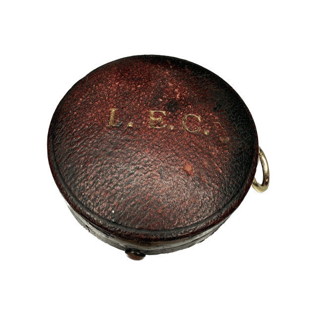 Watch-size aneroid barometer with an ornamented dial thumbnail 11